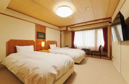 Shiga Highlands Hotel | Ishinoyu Lodge