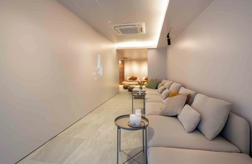 Osaki Apartment | KUTSUROGI SAUNA and STAY