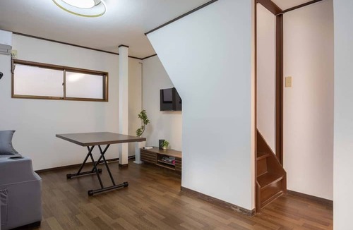 Kita Apartment | Mikazuki Ukima