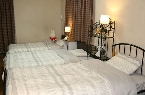 Chuo Ward House | Private Gest House Bambee