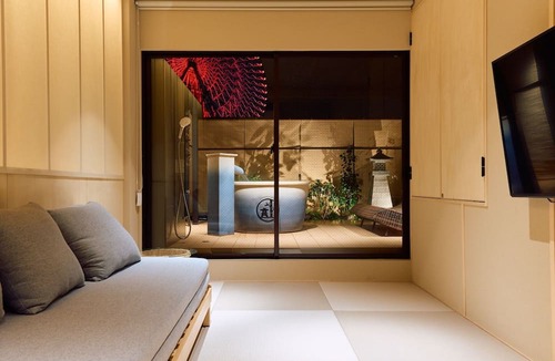 Minato Apartment | KONJAKUSO Osaka Tempozan TAKADORO Wheel View/Osaka Ōsaka