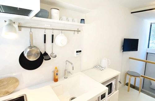 Kamiyamacho Apartment | Okushibu Residence