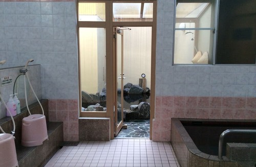 Funabori Apartment | Tatoo ok! Onsen of 400 years of history
