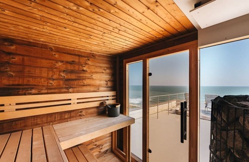 Oarai Cottage | Private villa with sauna overlooking the horizon | A front-row seat on the ocean