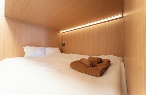 Kabukicho Apartment | 202-Dot Room ｜8 ppl | Custom Queen Bunk Beds｜Golden Gai & Kabukicho | 42㎡