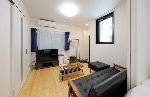 Setagaya Apartment | Setagaya Sen no Rikyu Mansion by Tranova