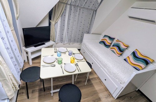 Sugamo Apartment | Bright Tokyo Loft with Sky View | 8min walk to Sugamo Station and Attraction
