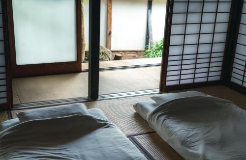 Toon Villa | 彡Sen - 土間のある築160年古民家 160-Year-Old Traditional House with Garden & Doma
