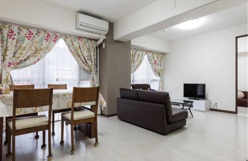 Kabukicho Apartment | Tokyo KIKIL House