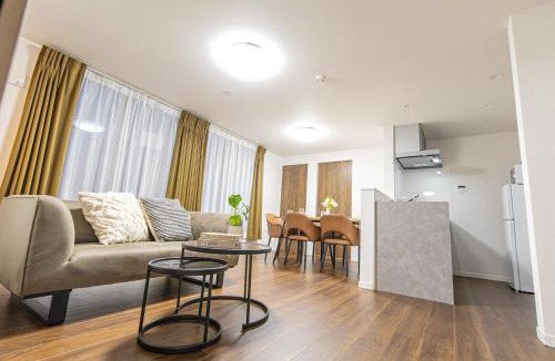 Omorinishi Apartment | Ars Garden Omori by Tranova