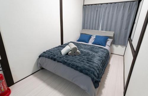 Higashimikuni Apartment | JPtrad 葵 なんばや心斎橋にも直結の8名様まで宿泊可能の広々メゾネット