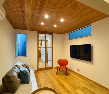 Nishi Ward Villa | Villa Monica Premium