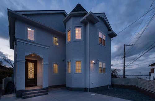 Awaji House | BRDIGE STAY AWAJI PREMIUM- Awaji Island, Nojimaezaki, 270 degree Ocean View, Sleeps up to 12, Quiet Location, Entire Home for a Relaxing Stay