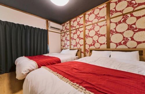 Inuyama Apartment | 犬山口駅10分 80インチ映画館有 無料駐車場 ベッド6台 ソファベッド1台 83平米 最大10名宿泊可