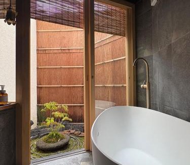 Shimogyo Villa | 逢譚-atan-