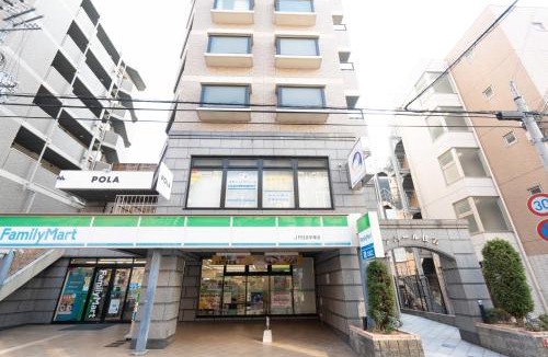 Higashinada Apartment | アムールStay住吉901