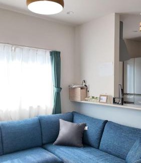 Nakakasai Apartment | First sight hut house