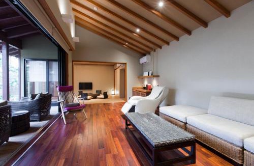 Okutsu Onsen Hotel | Kizukuri no Yado Hashizuya