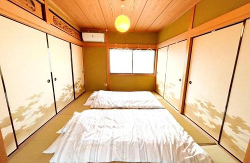 Fukuchiyama House | 田舎の一棟貸 お庭でbbqやプール遊びができる貸切の宿 3ぴーす 複数友達家族との旅行や法事など帰省時の親族の滞在宿としても最適です 福知山温泉まで車で9分