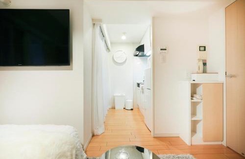 Kabukicho Apartment | P OIN T - Shinjuku Kabukicho Designer's Apartment I