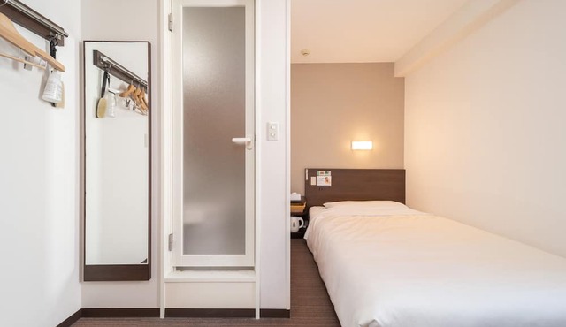 Super Hotel JR Fujiekimae Kinenkan