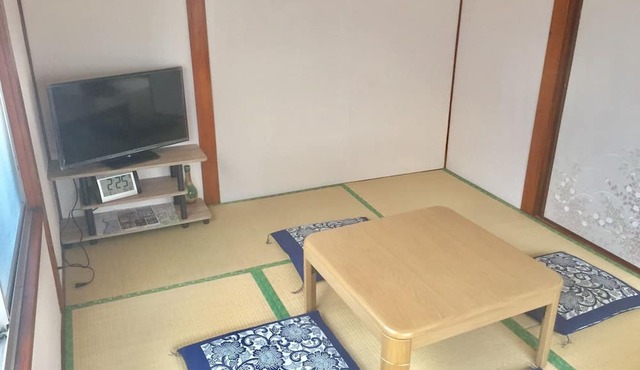No 201 2 rooms 6 3 tatami mats with futons/Koto-ku Tokyo