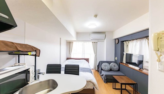 Shinjuku Kabukicho Stay! Up to 3 Guests, Walk to 6 Lines, Kids Under 6 Free