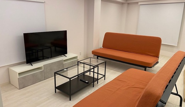 Open February 2025 Inn in Yanesen area full of emotion 66 ㎡ Sendagi station/5 min. walk Ueno park/15 min. walk