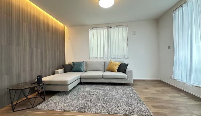 130sqm Luxury New-build Terrace Home · 2 Parking · 5min Shinjuku & 7min Shibuya