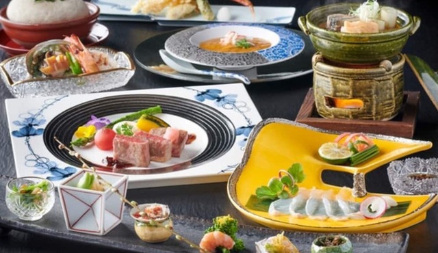NonsmokingEmphasison quality small amount of delicious kaisekiLuxury Suite /Tohakugun Tottori