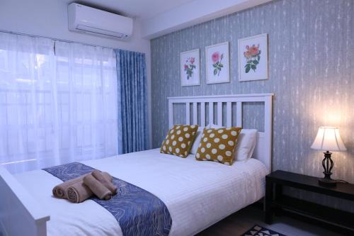 2 mins to Ikebukuro by train and Up to 6 Guests N103