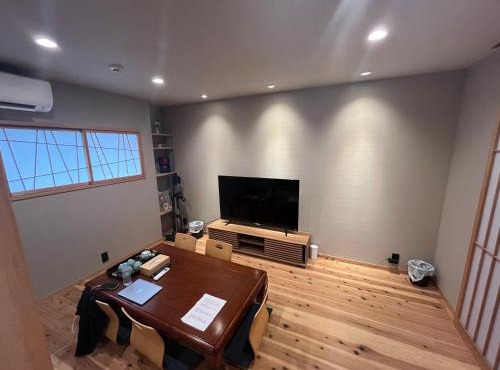 Spacious 3-Bedroom Private House - 6 Mins to Momodani Station