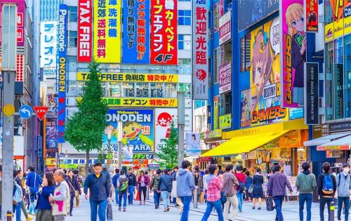 东京中心上野公园时尚设计师房间Ycoc 上野公园3分钟 车站1分钟 超级繁华 免费wifi 戴森吹风