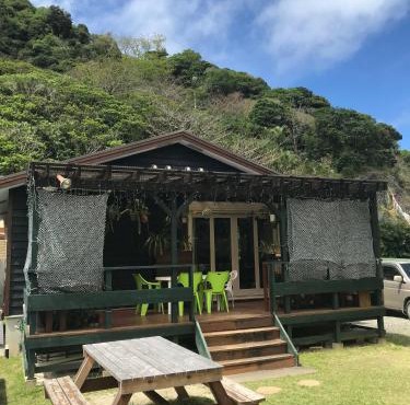 Shanti Bungalow